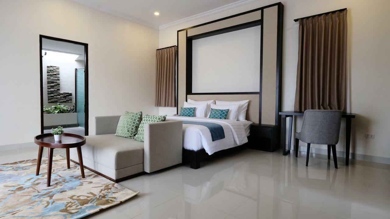 Belitung Holiday Resort Sijuk ภายนอก รูปภาพ