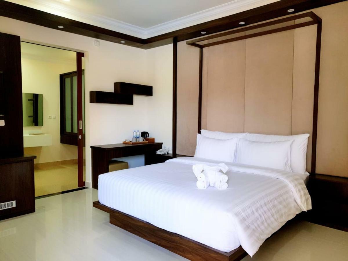 Belitung Holiday Resort Sijuk ภายนอก รูปภาพ